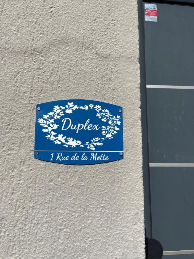 Duplex Apartment Beaumont-sur-Sarthe Luaran gambar