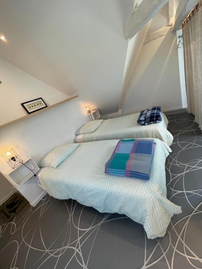 Duplex Apartment Beaumont-sur-Sarthe Luaran gambar