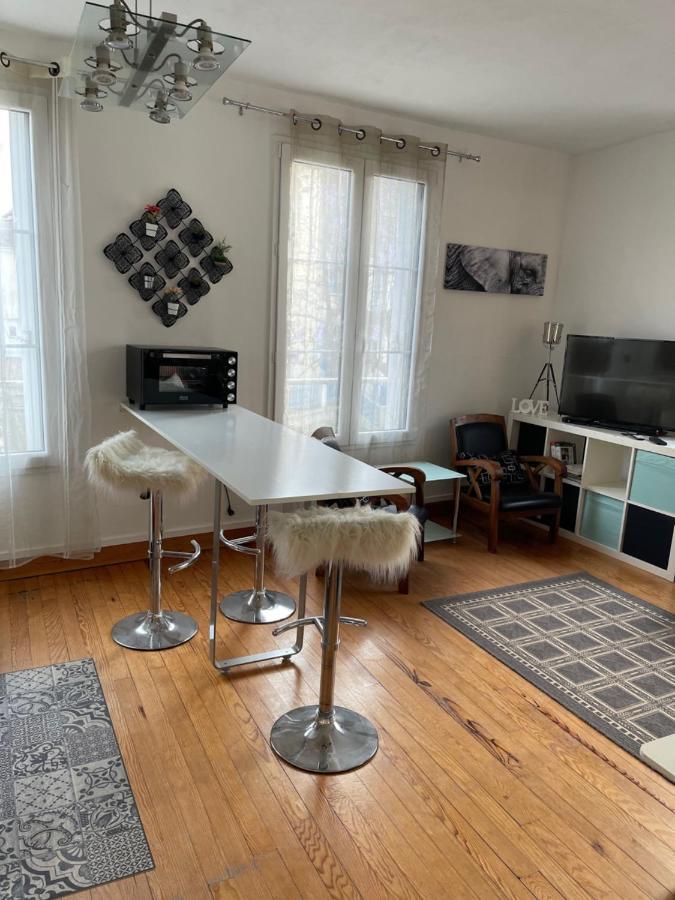 Duplex Apartment Beaumont-sur-Sarthe Luaran gambar